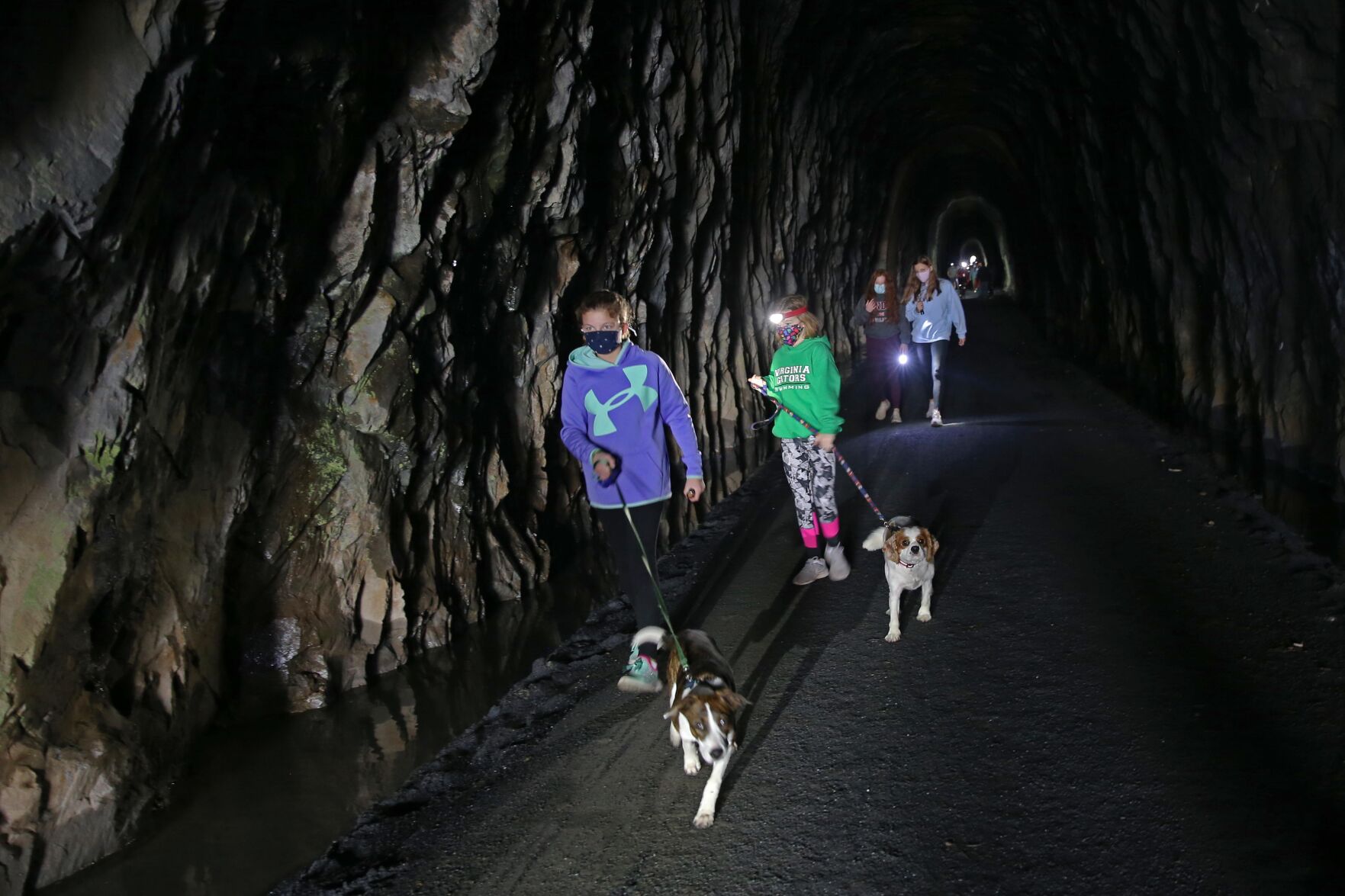 11220-cdp-news-blueridgetunnel379.JPG